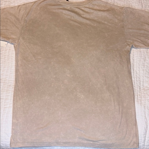 Betty Boop Beige Graphic T-Shirt - Picture 6 of 6